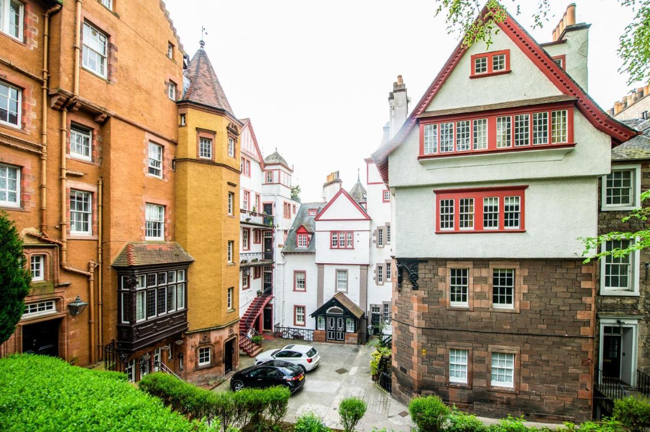شقة Famous House, 1 Minute From Edinburgh Castle المظهر الخارجي الصورة