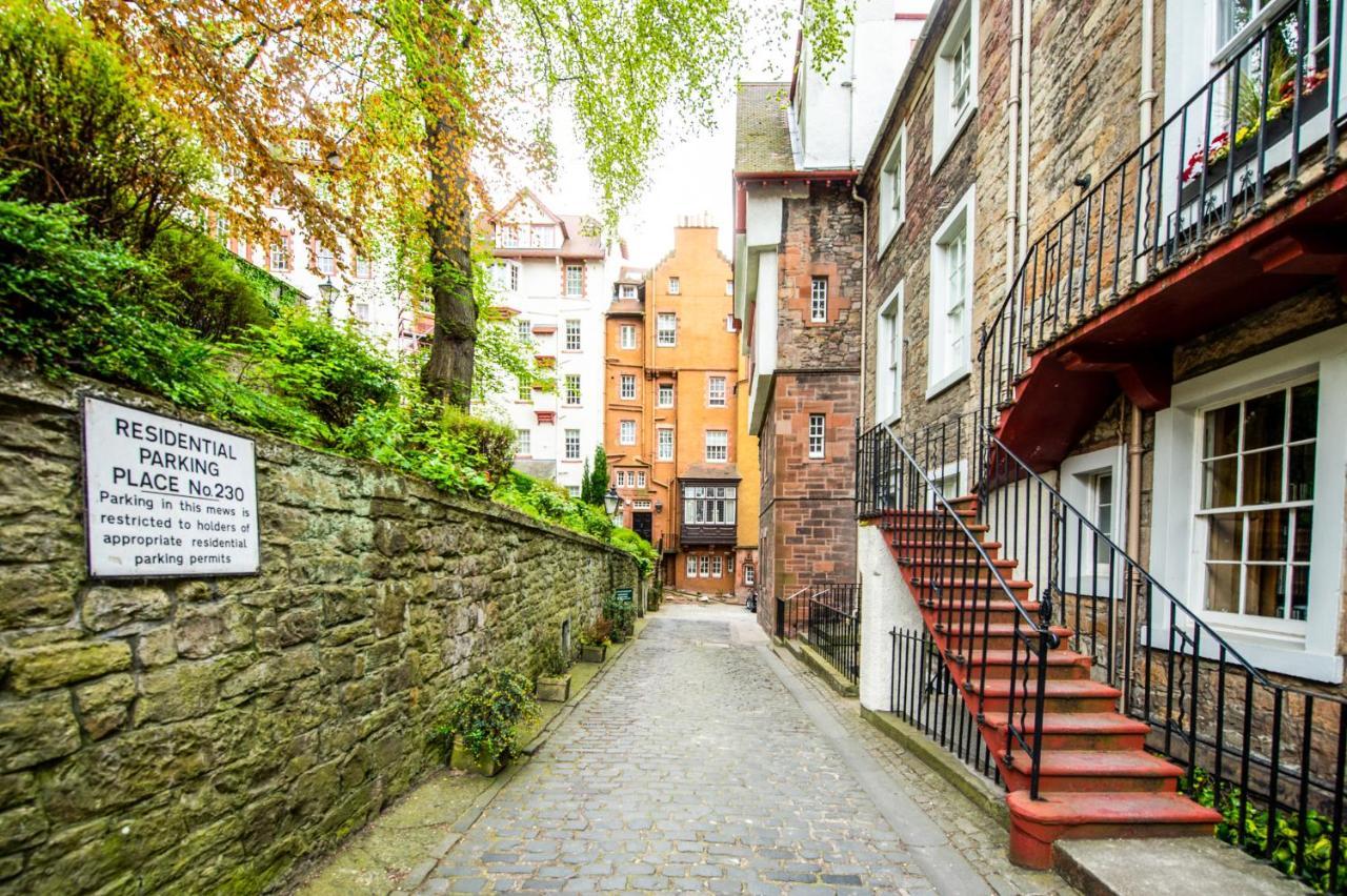 شقة Famous House, 1 Minute From Edinburgh Castle المظهر الخارجي الصورة