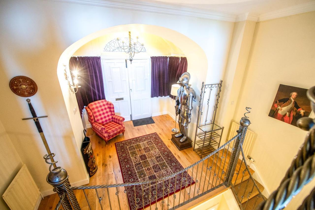 شقة Famous House, 1 Minute From Edinburgh Castle المظهر الخارجي الصورة